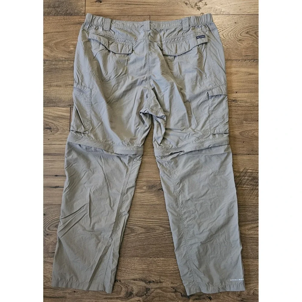 Columbia Men's Size 42x32 Convertible Omni-Shade Cargo Hiking Pants (40x28.5)